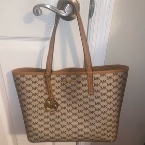 michael kors bag